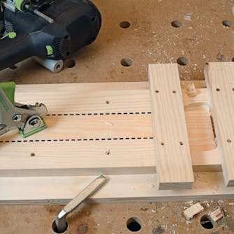 Bygga eget växthus mot vägg Bygga eget växthus mot vägg